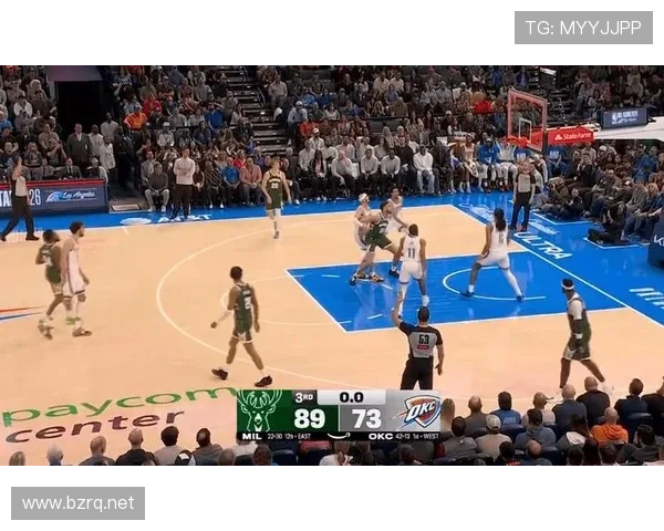 [NBA]詹姆斯弧顶三分一箭穿心 莫兰特滞空抛投强势回应.